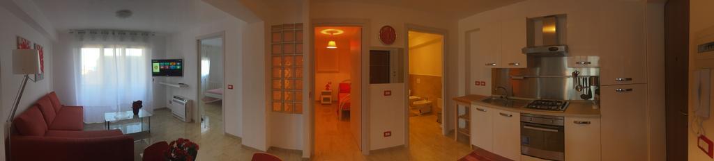 Baia Giardini Apartments Экстерьер фото