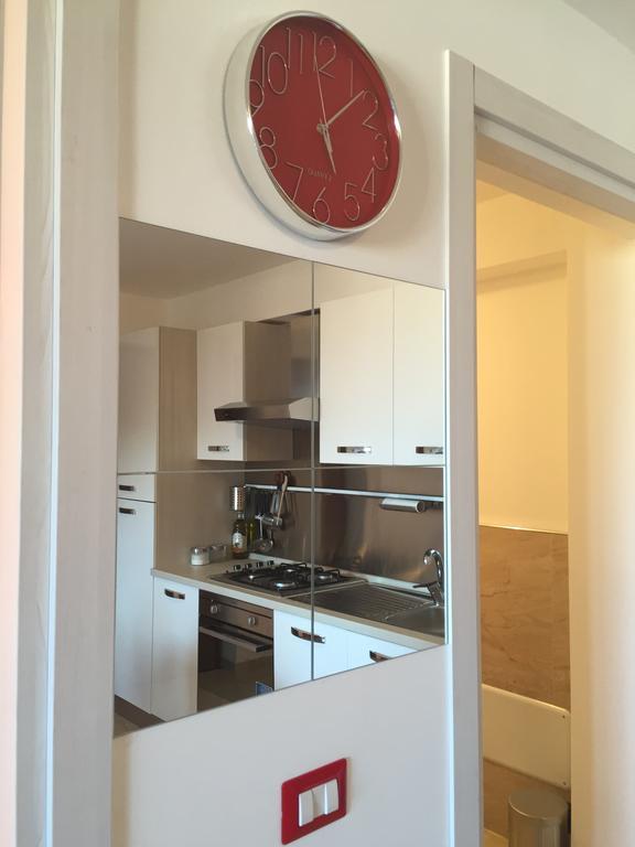 Baia Giardini Apartments Экстерьер фото